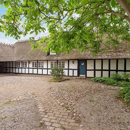 3 Bedroom Amazing In * Fåborg