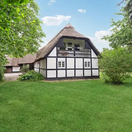 3 Bedroom Amazing In * Fåborg